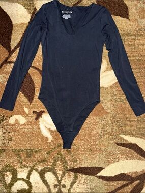 Everlane Black V Neck Long-Sleeve One-Piece Bodysuit